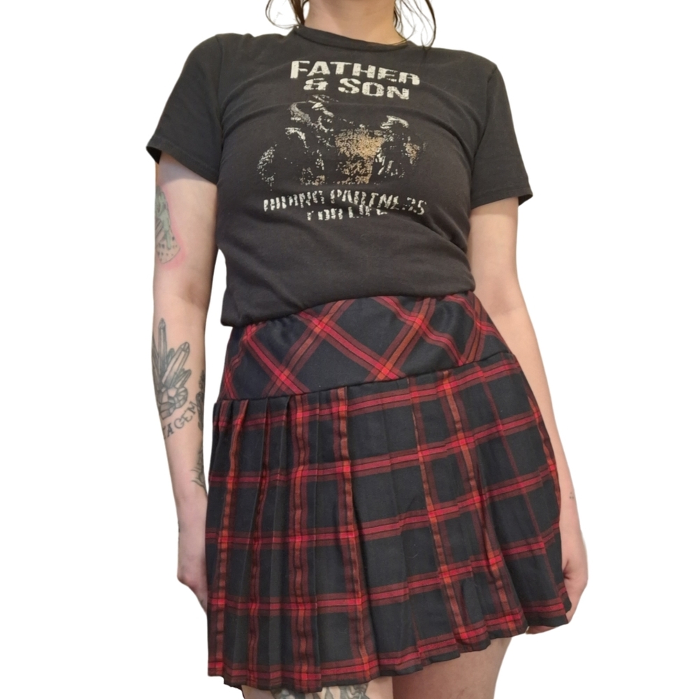 Knife pleated plaid mini skirt